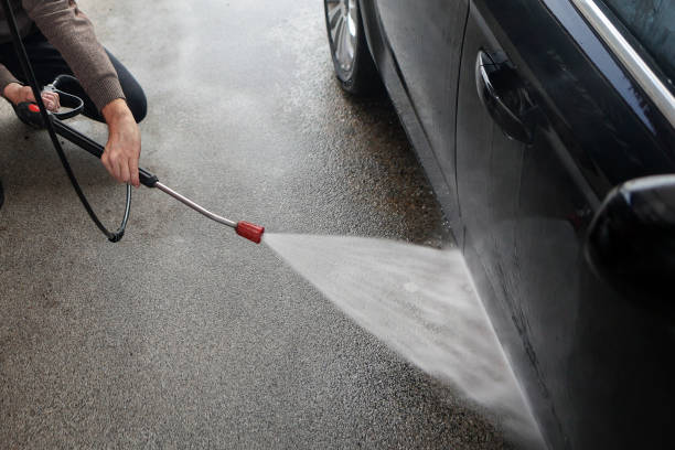 Why Choose Our Certified Pressure Washing Experts for Your Project Needs in Windsor, MO?